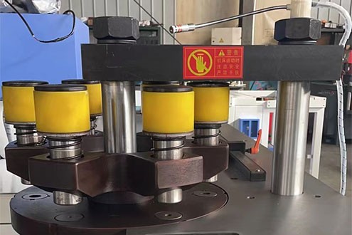 Busbar-Punching-Machine Busbar-Punching-Machine